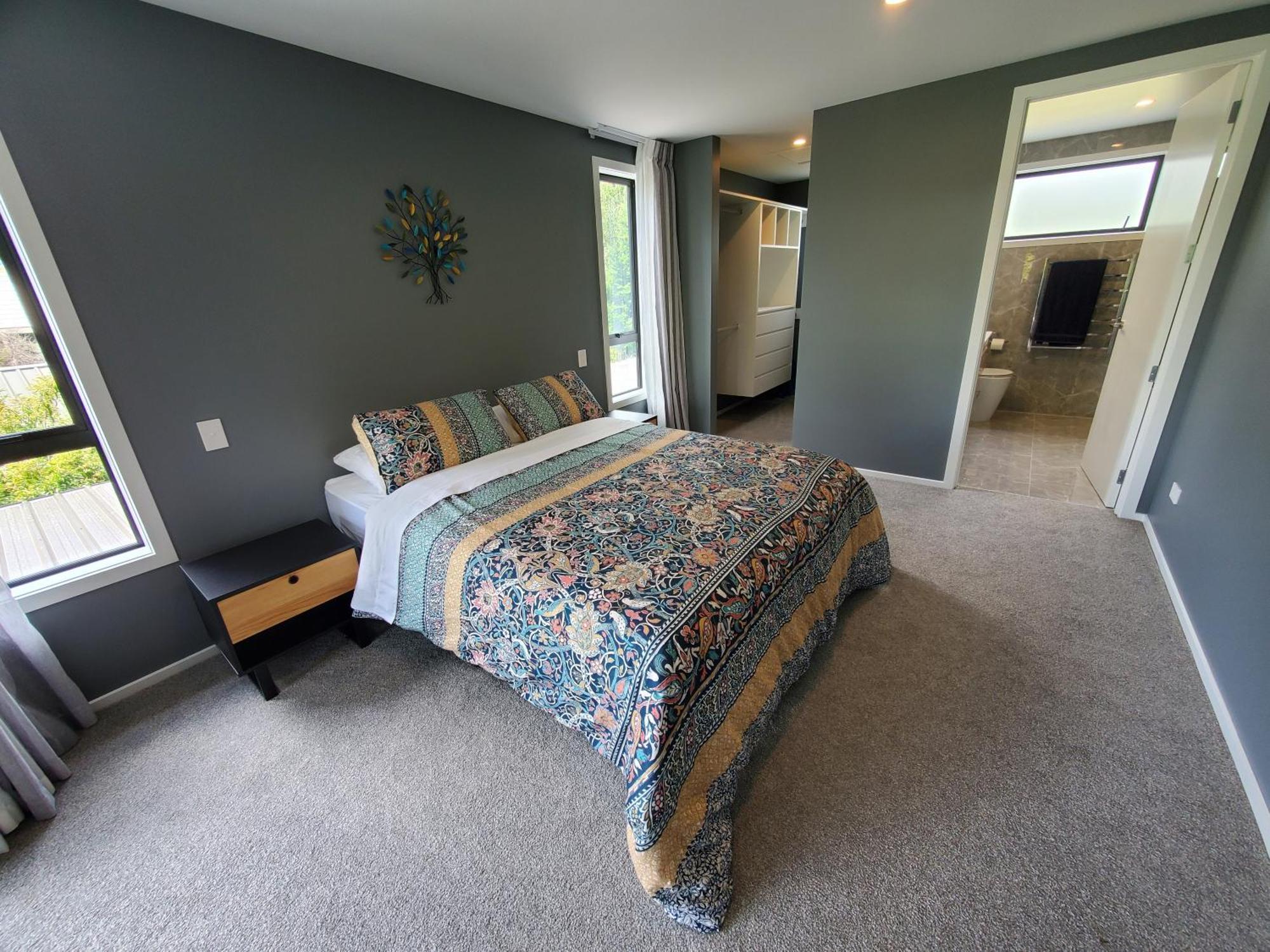 Matai Ridge - Wanaka Home Bagian luar foto